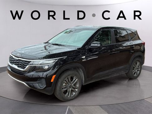 Used 2021 Kia Seltos LX image 10