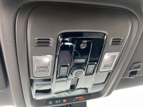 New 2026 GMC Yukon Elevation RWD image 30