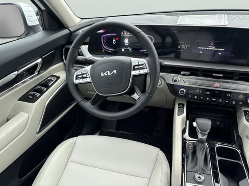 New 2025 Kia Telluride S image 14