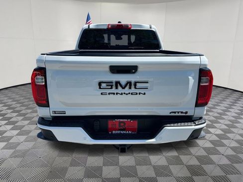 New 2026 GMC Canyon AT4 w/ AT4 Premium Package AWD/4WD image 4