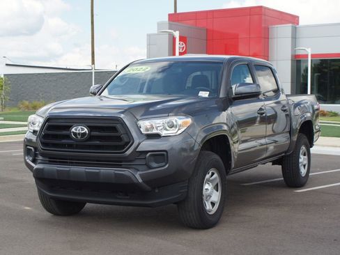 Used 2022 Toyota Tacoma SR w/ SR Convenience Package image 19