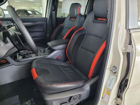 New 2025 Ford Ranger Raptor image 8