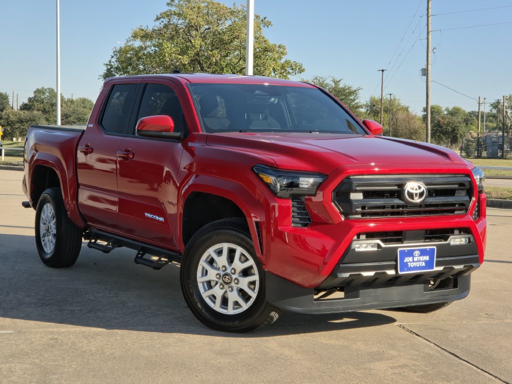 Used 2026 Toyota Tacoma SR5 AWD/4WD image 2