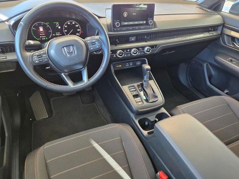 Used 2025 Honda CR-V Sport image 16