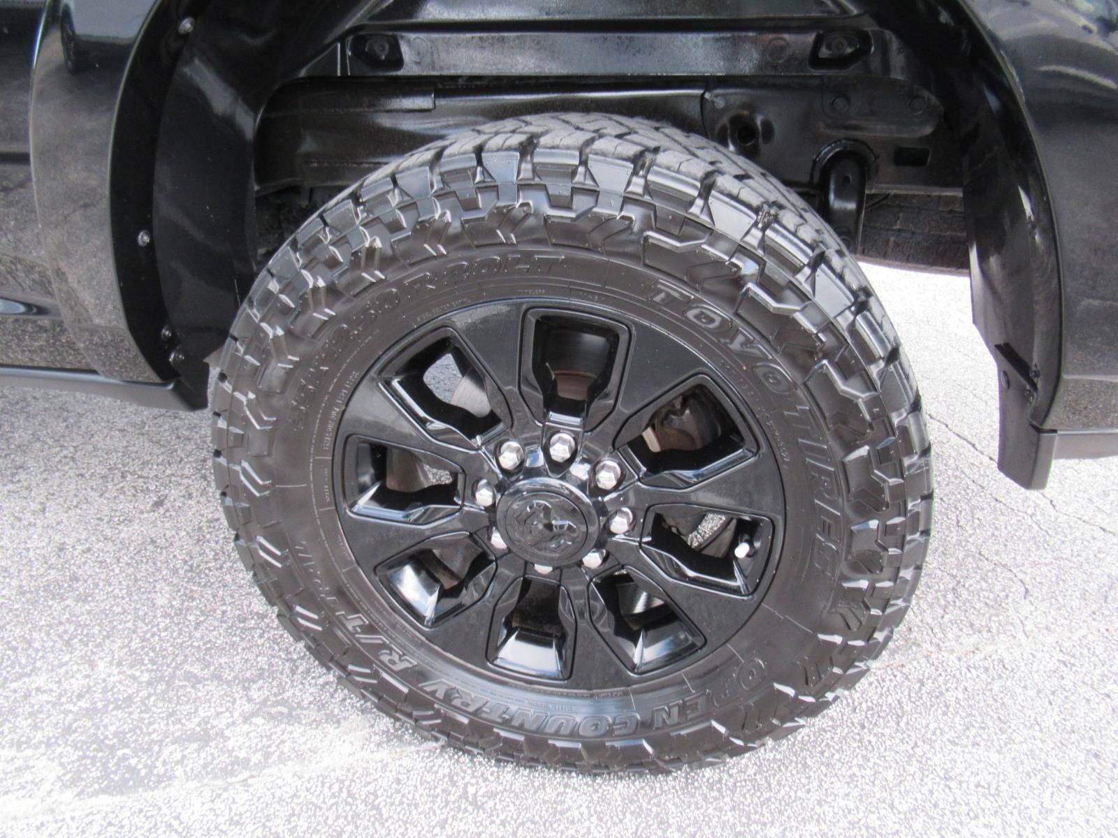 Used 2022 RAM 2500 Limited AWD/4WD image 8
