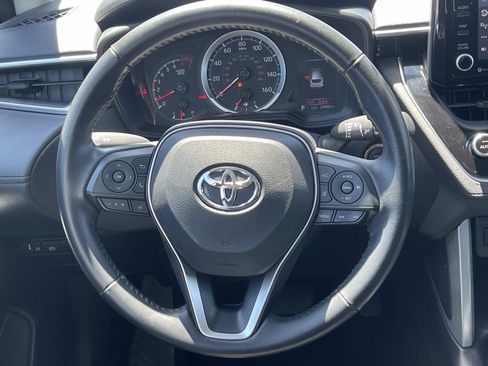 Used 2022 Toyota Corolla Cross LE w/ Moonroof Package AWD/4WD image 10