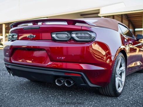 Used 2021 Chevrolet Camaro SS image 50