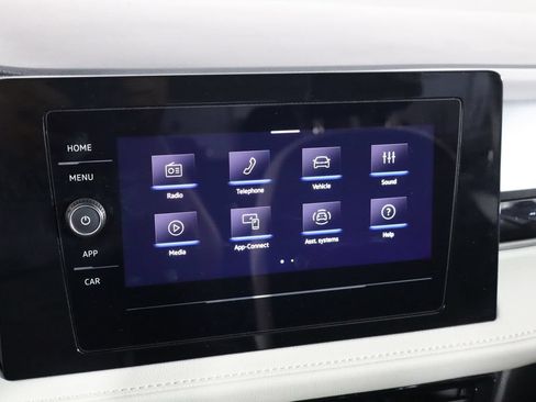 Used 2025 Volkswagen Taos S FWD image 33