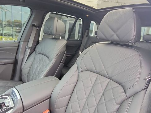 Used 2026 BMW X5 M60i AWD/4WD image 26