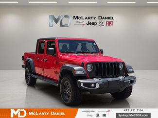 Used 2023 Jeep Gladiator Sport w/ Trailer Tow Package AWD/4WD video 1