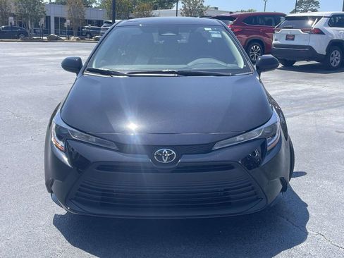 Used 2026 Toyota Corolla LE FWD image 7
