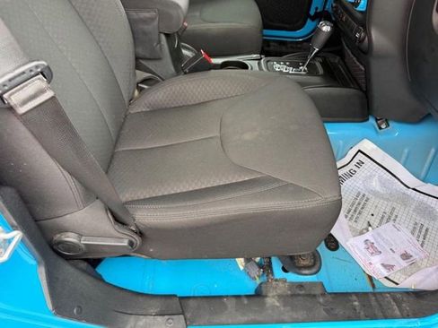 Used 2017 Jeep Wrangler Unlimited Sport w/ Quick Order Package 24S image 13