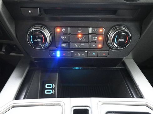 Used 2018 Ford F150 Raptor w/ Equipment Group 802A Luxury AWD/4WD image 25