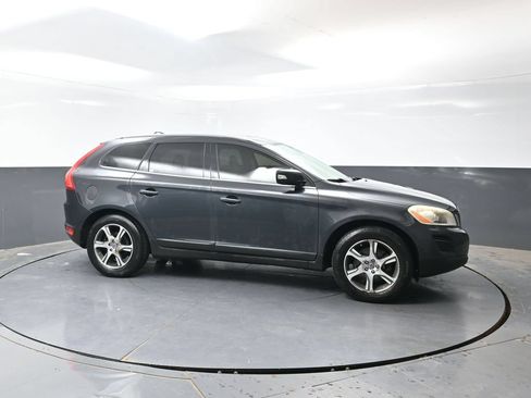 Used 2012 Volvo XC60 T6 AWD/4WD image 2