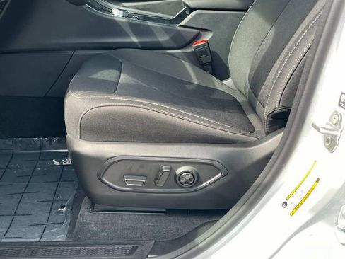 New 2026 Jeep Grand Cherokee Laredo AWD/4WD image 25