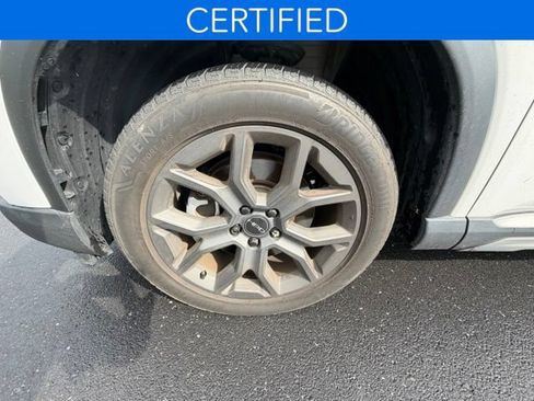 Used 2024 Honda Pilot Touring image 10