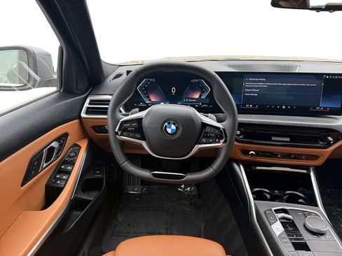 Certified 2025 BMW 330i xDrive Sedan AWD/4WD image 17