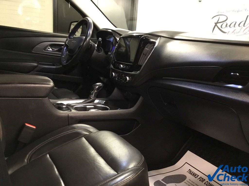 Used 2021 Chevrolet Traverse Premier w/ Redline Edition AWD/4WD image 41