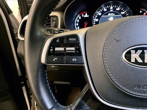 Used 2020 Kia Sorento EX AWD/4WD image 17