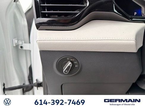 New 2026 Volkswagen Taos S image 24