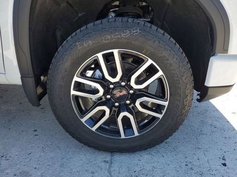 New 2026 GMC Sierra 1500 AT4 w/ AT4 Premium Package AWD/4WD image 6