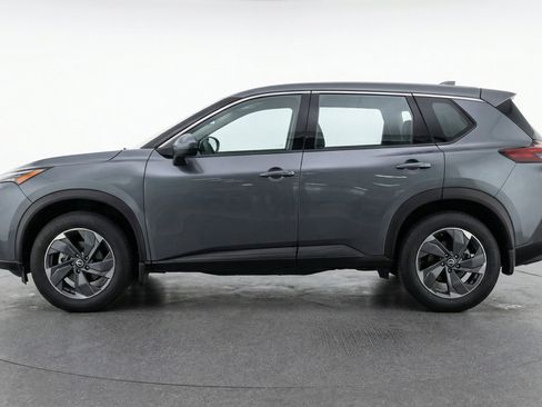 Used 2025 Nissan Rogue SV image 5
