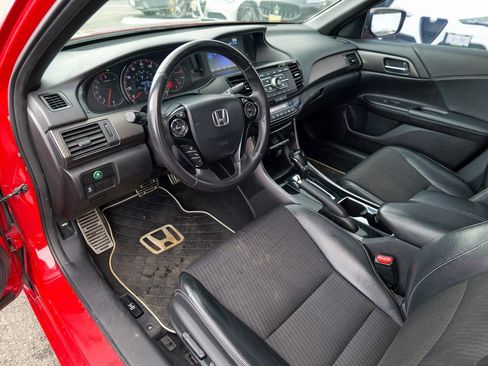 Used 2016 Honda Accord Sport image 18
