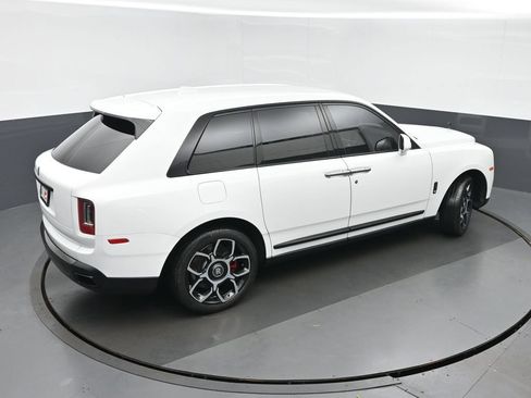 Used 2021 Rolls-Royce Cullinan Black Badge AWD/4WD image 41