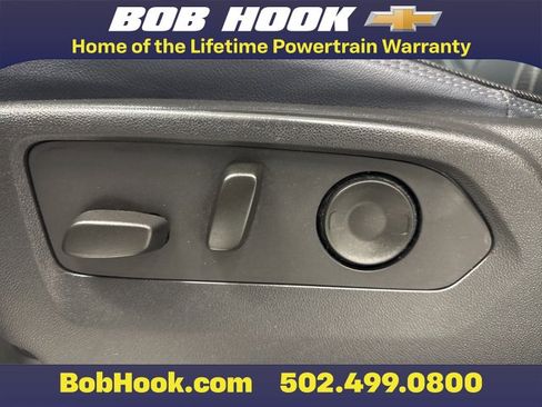 Used 2023 Chevrolet Silverado 1500 High Country w/ Technology Package image 11