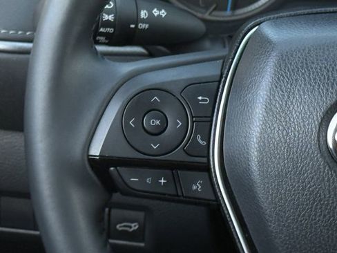 Certified 2024 Toyota Venza Nightshade image 13