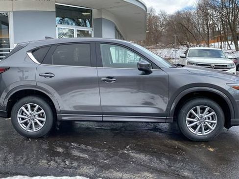 New 2025 MAZDA CX-5 AWD 2.5 S w/ Preferred Package image 4