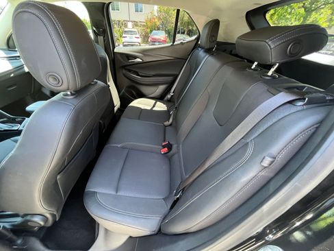 Used 2025 Buick Encore GX Preferred FWD image 24