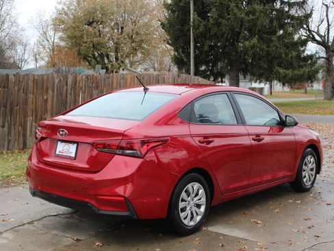 Used 2018 Hyundai Accent SE image 10