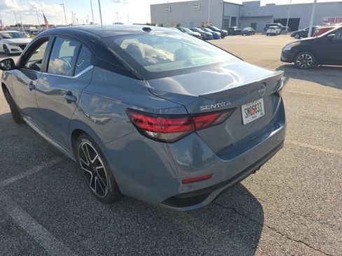 Used 2024 Nissan Sentra SR w/ SR Premium Package FWD image 10