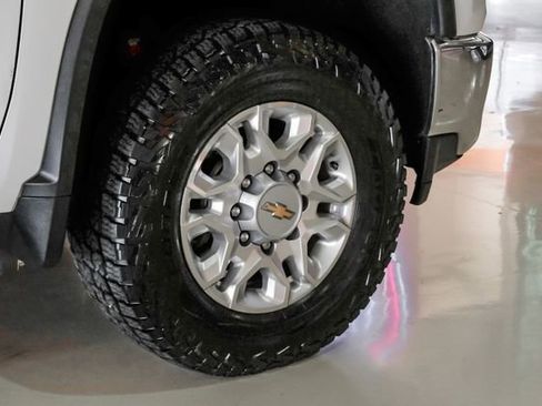 Used 2023 Chevrolet Silverado 3500 LTZ w/ LTZ Convenience Package image 51