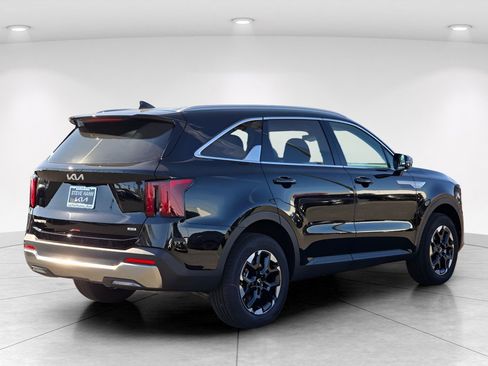New 2026 Kia Sorento S AWD/4WD image 6