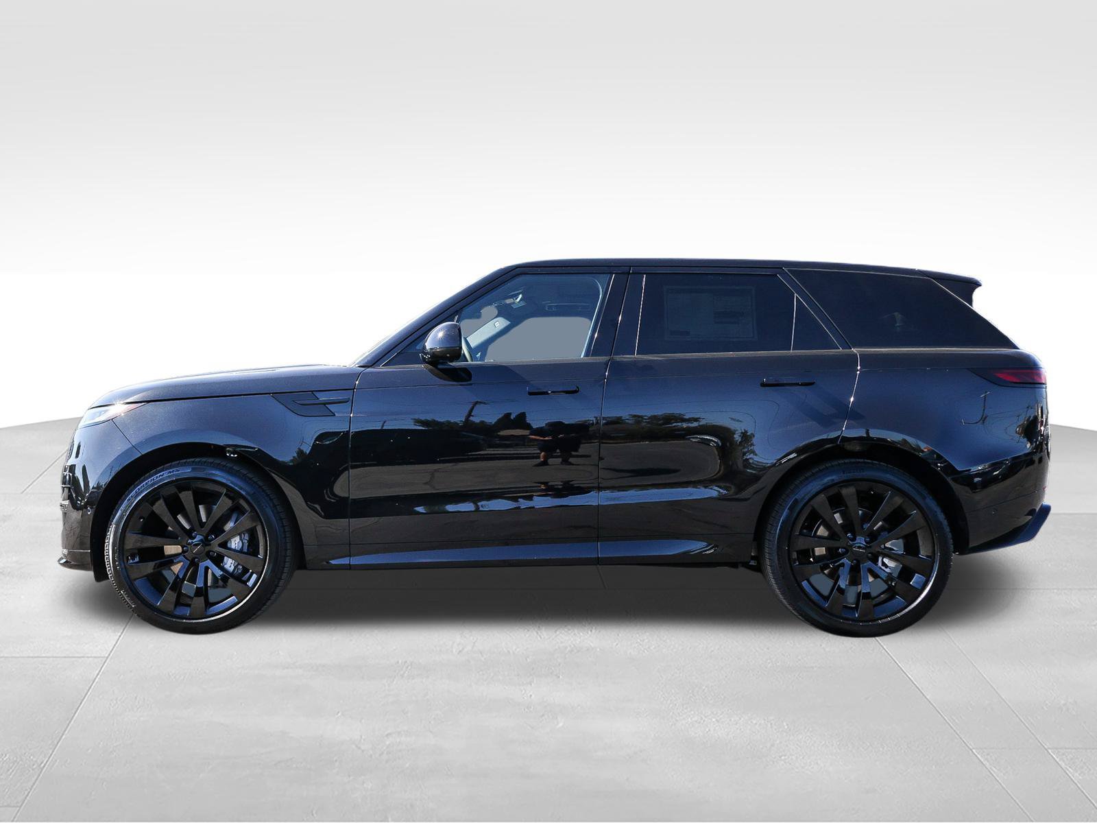 New 2027 Land Rover Range Rover Sport Dynamic SE AWD/4WD image 8