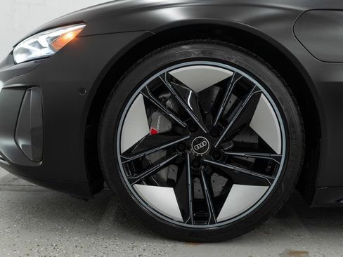 Used 2023 Audi RS e-tron GT w/ Ceramic Brake Package image 42