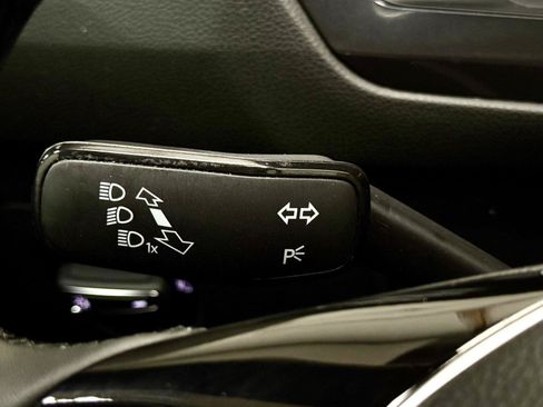 Used 2020 Volkswagen Tiguan S AWD/4WD image 19