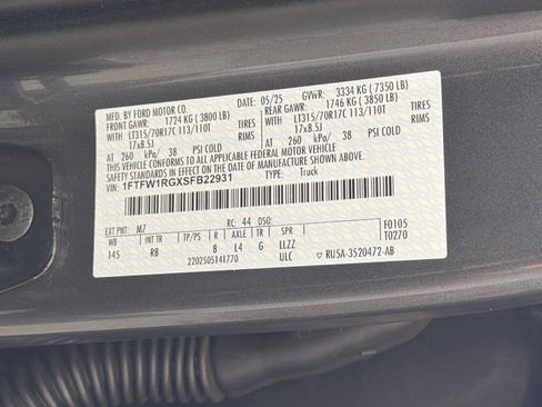 Used 2025 Ford F150 Raptor AWD/4WD image 42