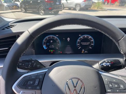 New 2025 Volkswagen Tiguan S image 19