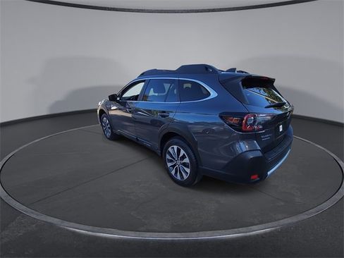 Certified 2023 Subaru Outback Limited image 6