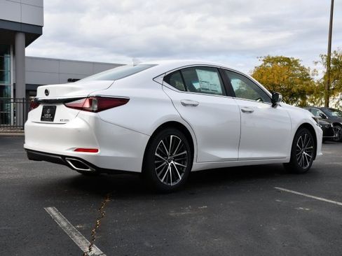 New 2025 Lexus ES 350 w/ Premium Package image 7