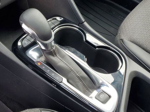 Used 2024 Buick Encore GX Preferred image 19