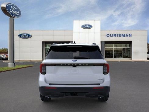 New 2026 Ford Explorer Active image 6