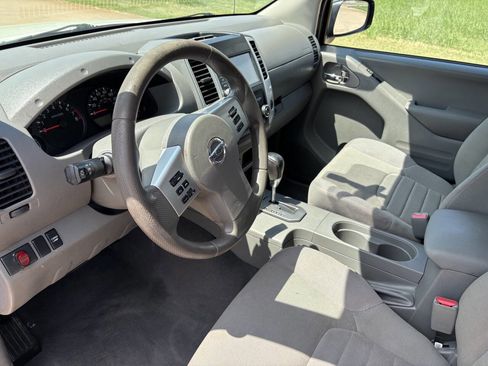 Used 2020 Nissan Frontier S image 8