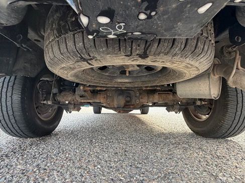 Used 2018 RAM 1500 4x4 Crew Cab w/ Chrome Appearance Group image 22