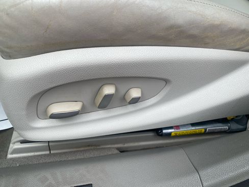 Used 2013 Cadillac XTS Platinum w/ Driver Assist Package image 14