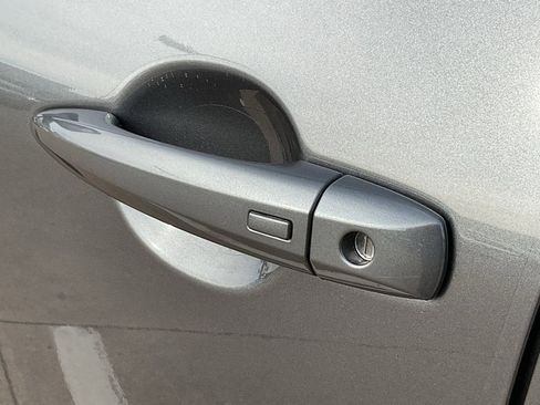 New 2026 Nissan Rogue SV image 9