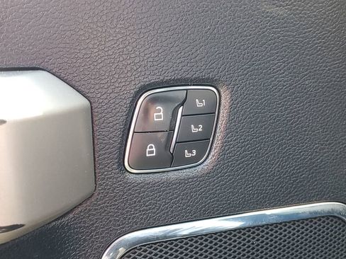 Used 2019 Ford F450 Lariat w/ Lariat Value Package AWD/4WD image 16